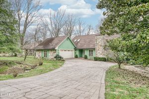 119 FAIRWAY DR, CROSSVILLE, TN