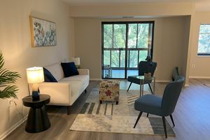 15100 INTERLACHEN DR 4-716, SILVER SPRING, MD