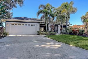 8068 ESTATES DR, SARASOTA, FL