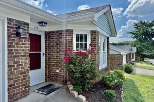 219 MYHR GRN, NASHVILLE, TN