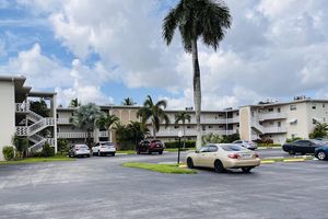 2812 GARDEN DR 206, LAKE WORTH, FL