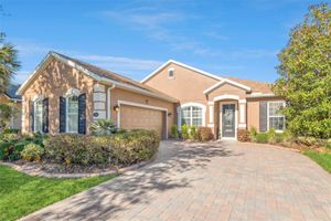 1631 VICTORIA GARDENS DR, DELAND, FL