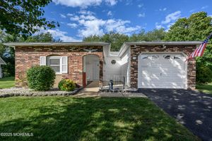 11 GRAHAM CT, BRICK, NJ