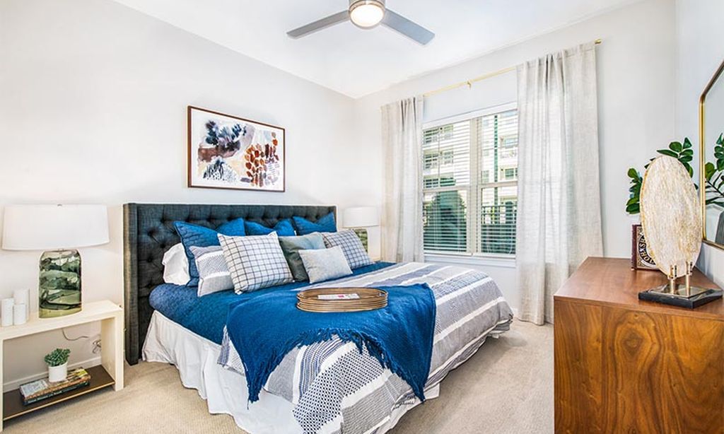 Model Master Bedroom