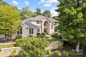 117 FOUNDERS DR, FLAT ROCK, NC