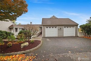22551 SE 42ND CT # 2213, ISSAQUAH, WA
