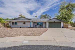 9703 W HAWTHORN CT, SUN CITY, AZ