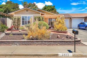 4562 GOLDEN RIDGE DR, OCEANSIDE, CA