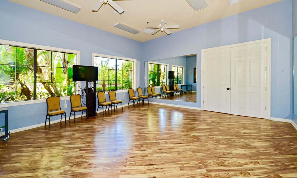 Aerobics & Dance Studio