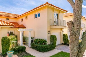 5144 SAINT DAVIDS DR, VERO BEACH, FL