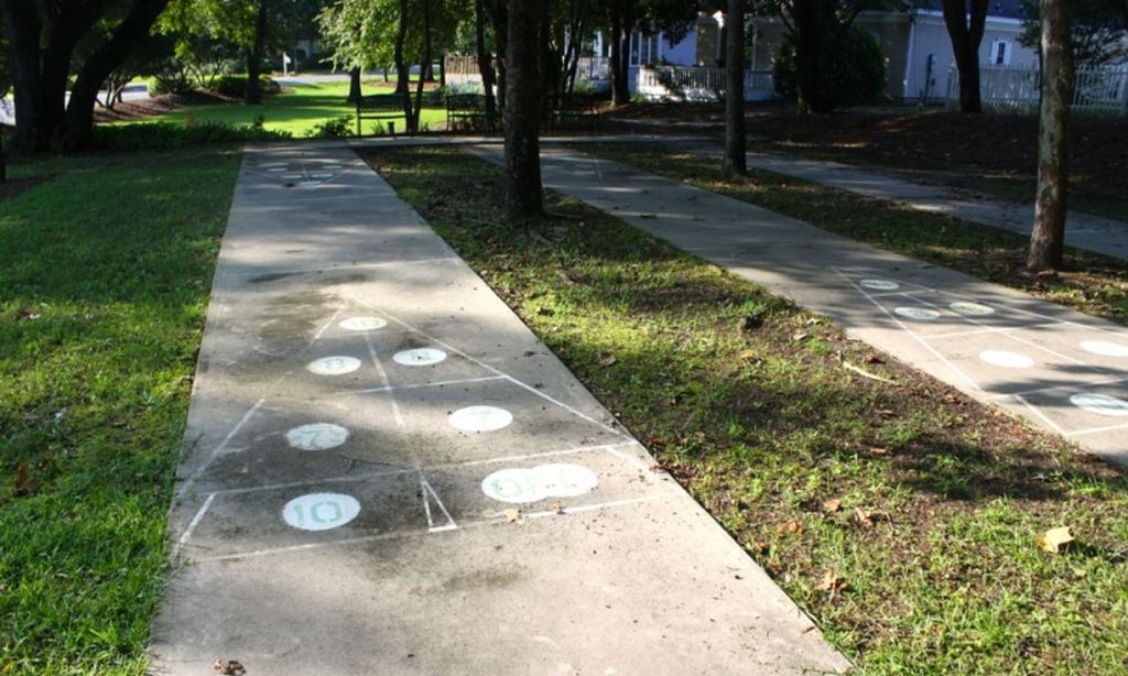 3 Shuffleboard Courts