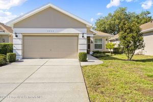 5453 LEGEND HILLS LN, SPRING HILL, FL