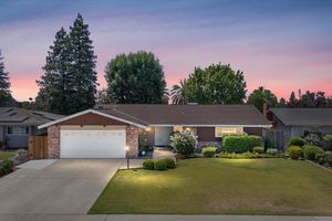 6309 DESERT HILLS AVE, BAKERSFIELD, CA