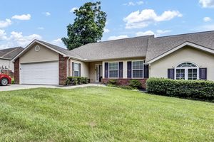 430 WILLOW OAK CIR, LOUDON, TN