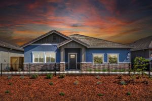 1136 CRENSHAW RD, GALT, CA