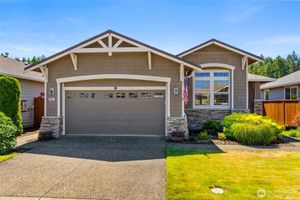 8650 BAINBRIDGE LOOP, LACEY, WA