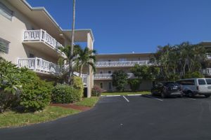2615 GARDEN DR N APT 308, LAKE WORTH, FL