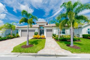 12000 SW WHITEWATER FALLS CT, PORT SAINT LUCIE, FL