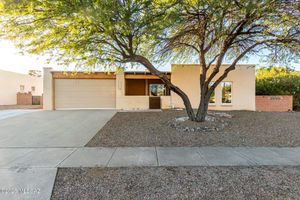 1520 S ABREGO DR, GREEN VALLEY, AZ