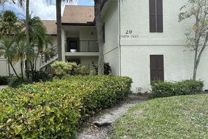 3209 JOG PARK DR # 2914, GREENACRES, FL