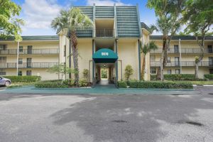 9070 LIME BAY BLVD 214, TAMARAC, FL