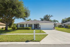 214 MARSEILLE DR, NAPLES, FL