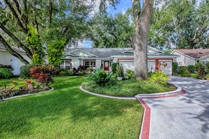 25749 WHISPER OAKS RD, LEESBURG, FL