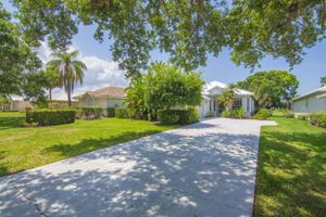 9412 POINCIANA CT, FORT PIERCE, FL