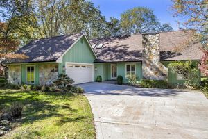 119 FAIRWAY DR, CROSSVILLE, TN