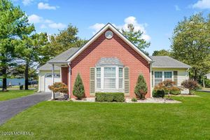 13 GATLEY CLOSE, FREEHOLD, NJ