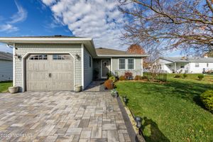 6 BIMINI DR, TOMS RIVER, NJ