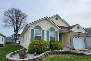 25 PORTSMOUTH DR, TOMS RIVER, NJ