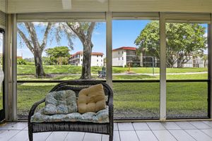 211 S HOLLYBROOK DR APT 107, PEMBROKE PINES, FL