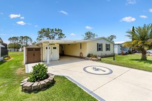 1726 W SCHWARTZ BLVD, LADY LAKE, FL