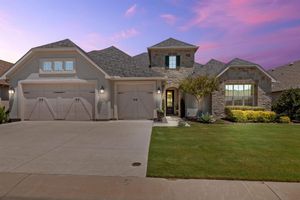 12512 LOCKHART DR, DENTON, TX