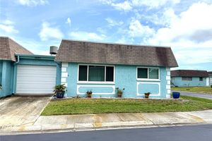 6880 VERSAILLES, PINELLAS PARK, FL
