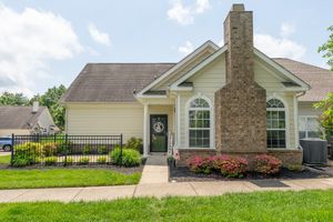 825 S BROWNS LN 1904, GALLATIN, TN