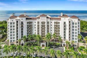 3329 SUNSET KEY CIR 203, PUNTA GORDA, FL