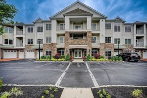 7102 FALSTON CIR # 102, OLD BRIDGE, NJ
