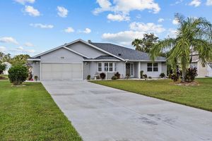 21523 QUEEN ANNE CT, LEESBURG, FL