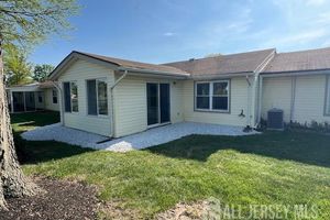 42 CATALPA PLZ, MONROE, NJ