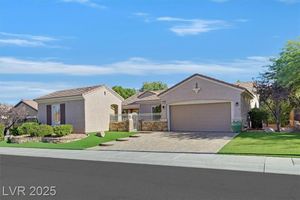 2164 SAWTOOTH MOUNTAIN DR, HENDERSON, NV