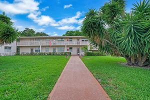 316 FARNHAM P, DEERFIELD BEACH, FL