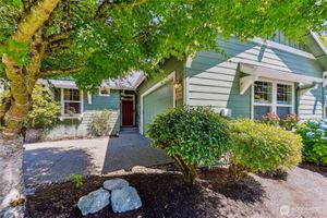 24256 NE VINE MAPLE WAY, REDMOND, WA