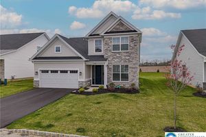 7049 OAK LN, BATH, PA