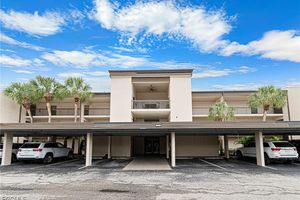 5905 TRAILWINDS DR 824, FORT MYERS, FL
