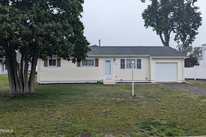 30 CARDIGAN DR, BERKELEY, NJ