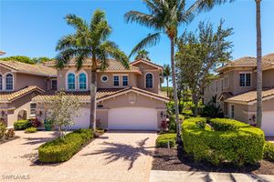 9142 CHERRY OAKS LN 202, NAPLES, FL