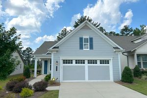 560 ONTARIO LN, HOSCHTON, GA