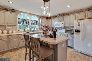 173 RANDOM RD, DOUGLASSVILLE, PA